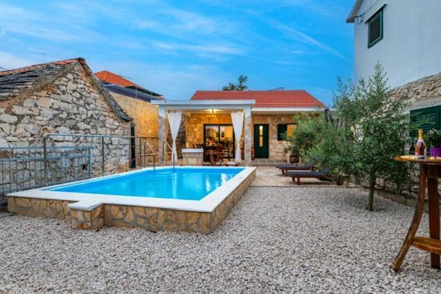 Villa Oaza Primosten With Heated Pool Экстерьер фото
