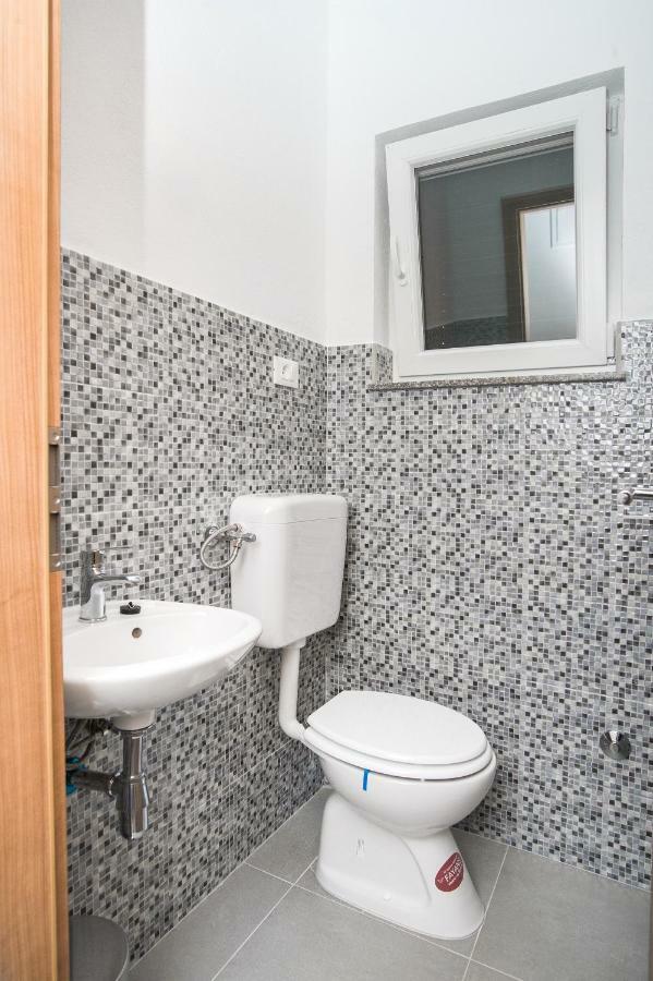 Villa Oaza Primosten With Heated Pool Экстерьер фото